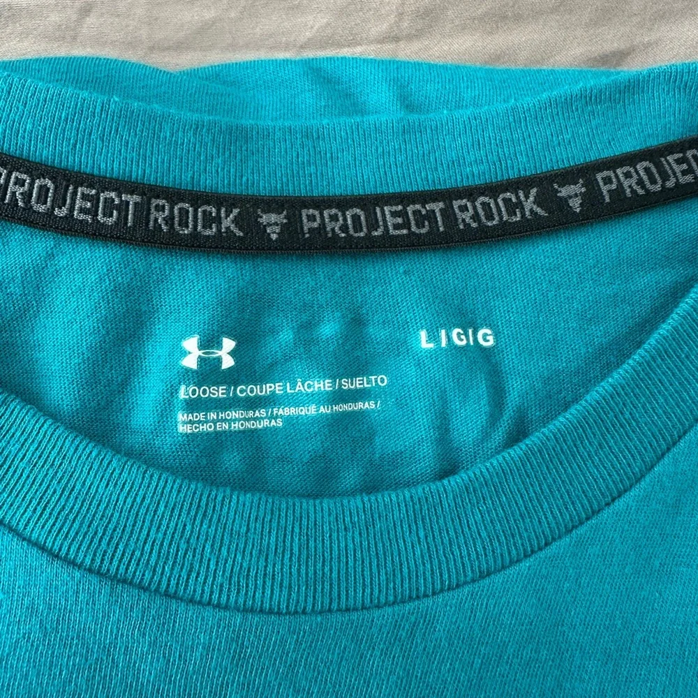 Project Rock Men's Teal Graphic T-Shirt